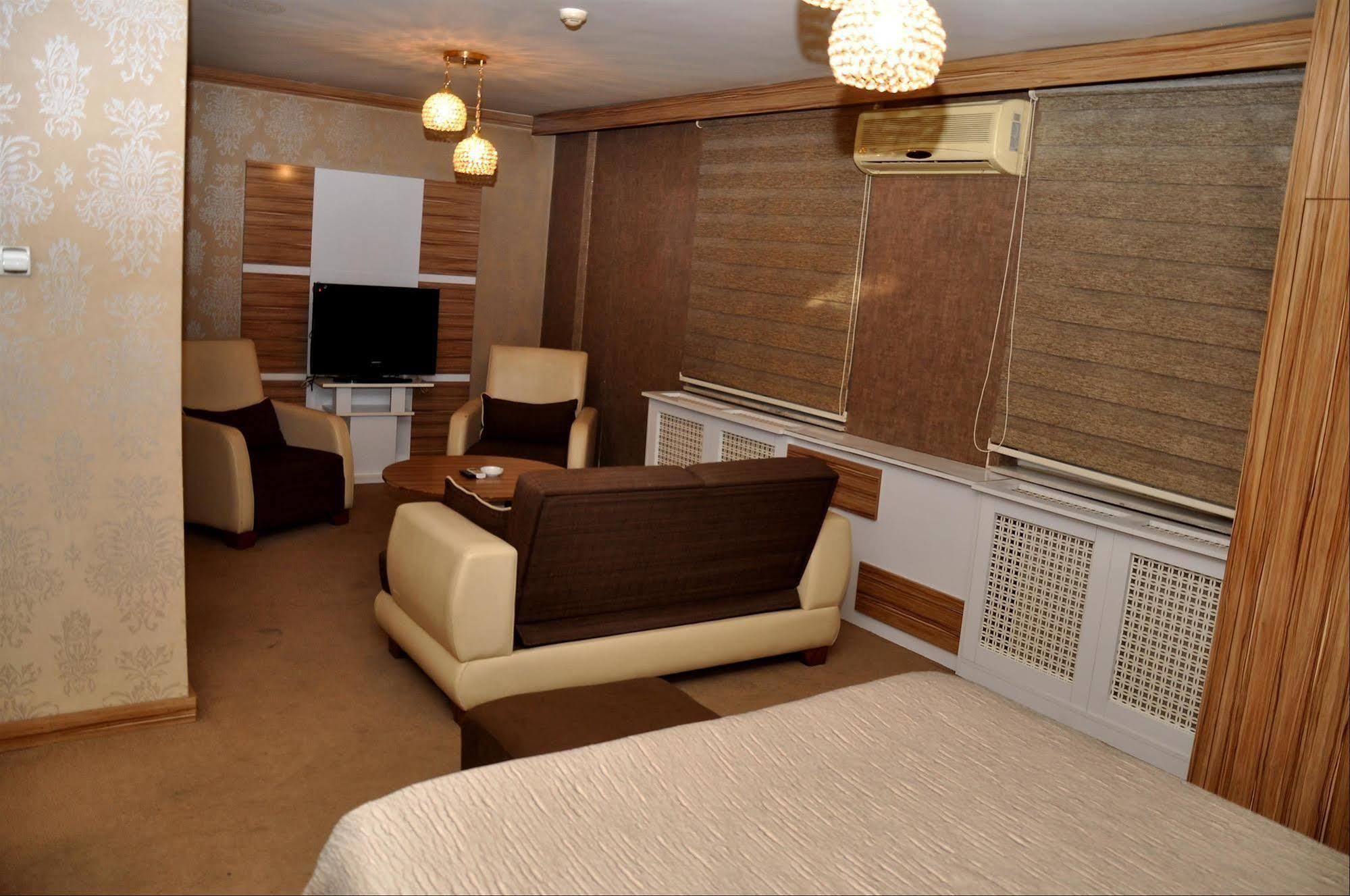 Anit Park Hotel Ankara Buitenkant foto